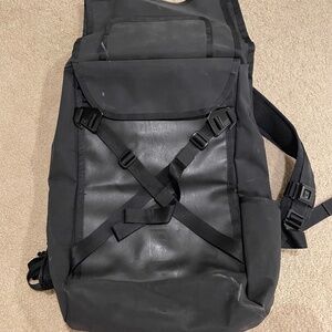 Chrome Industries Backpack Black Bravo 2.0, 28L